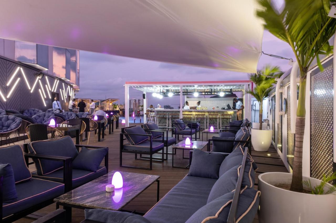 Lagos Continental Hotel Eksteriør bilde Sky Bar